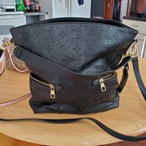 Louis Vuitton purse